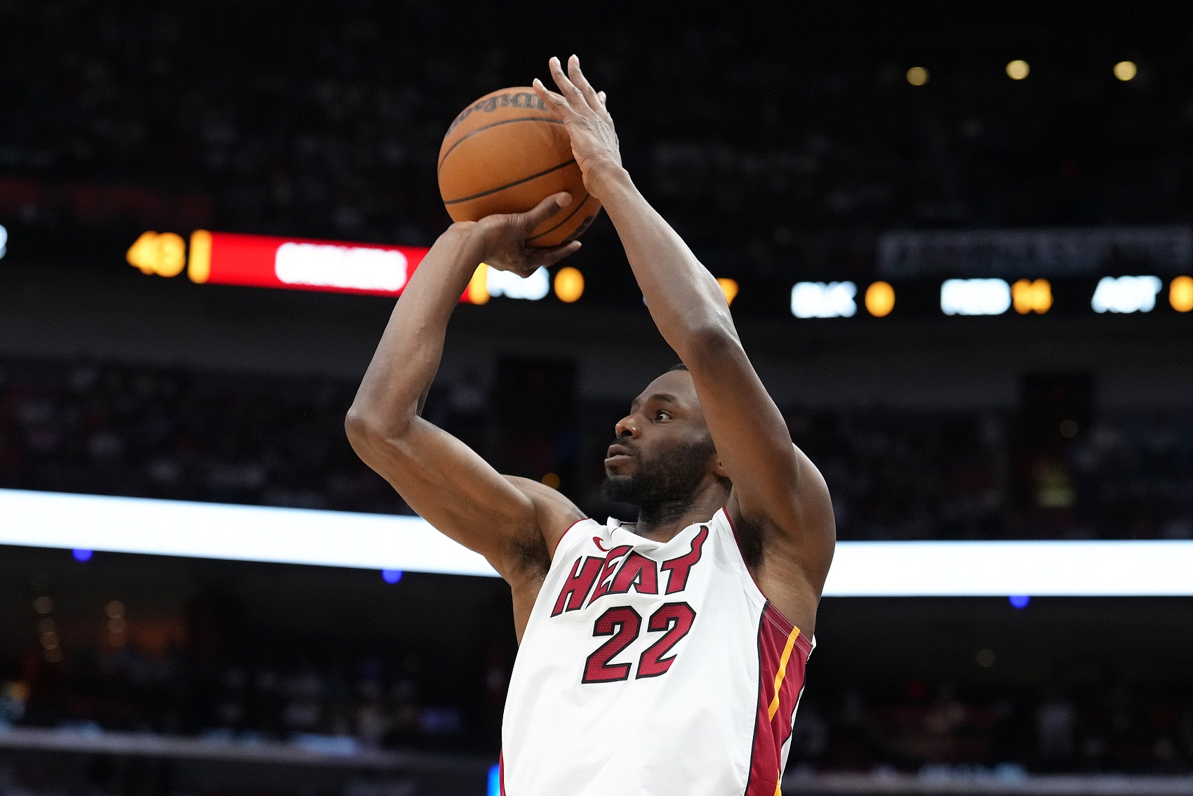 半岛体育下载-队记：湖人对维金斯不感兴趣 我可以终结这个话题了😅