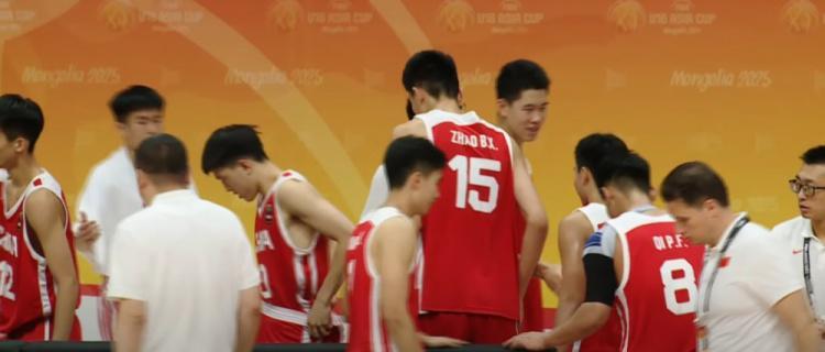 半岛体育-压倒性优势！中国U16男篮前2场小组赛合计净胜对手多达114分