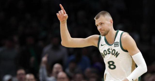 半岛体育官网-波尔津吉斯伤势不明朗 他将成为绿军总决赛隐患？